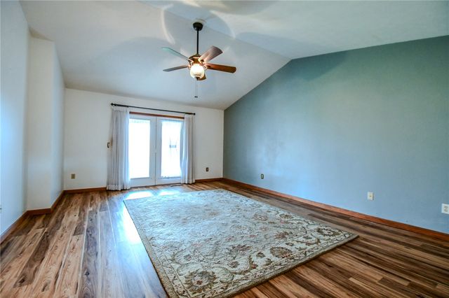 605 Rubythroat Lane, Englewood, OH 45315