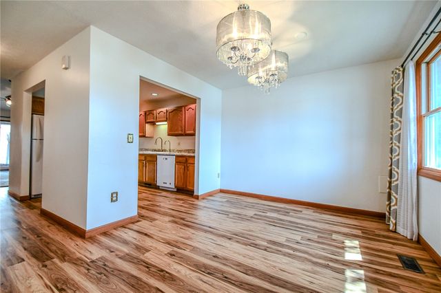 605 Rubythroat Lane, Englewood, OH 45315