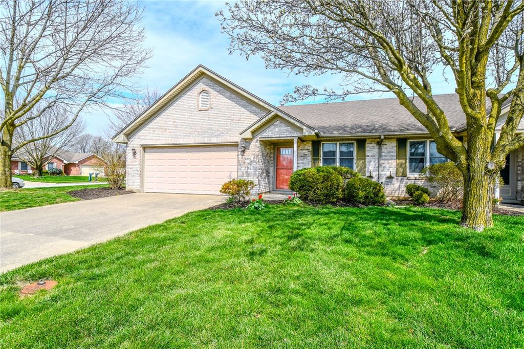 605 Rubythroat Lane, Englewood, OH 45315