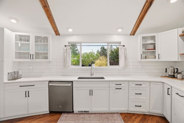 4242 E Congress Ave, Spokane, WA 99223