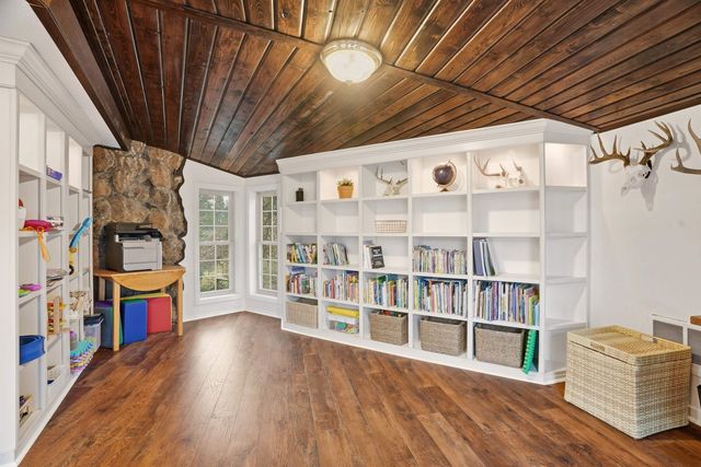 4242 E Congress Ave, Spokane, WA 99223