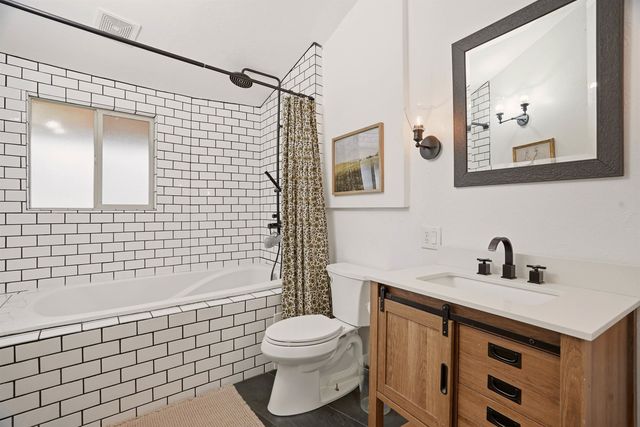 4242 E Congress Ave, Spokane, WA 99223