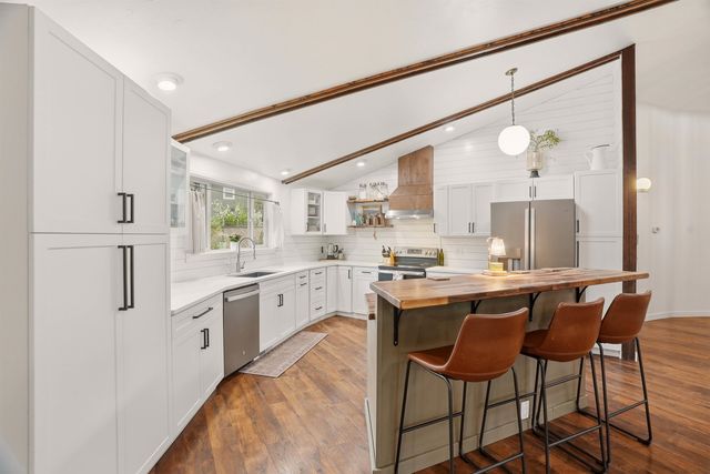 4242 E Congress Ave, Spokane, WA 99223