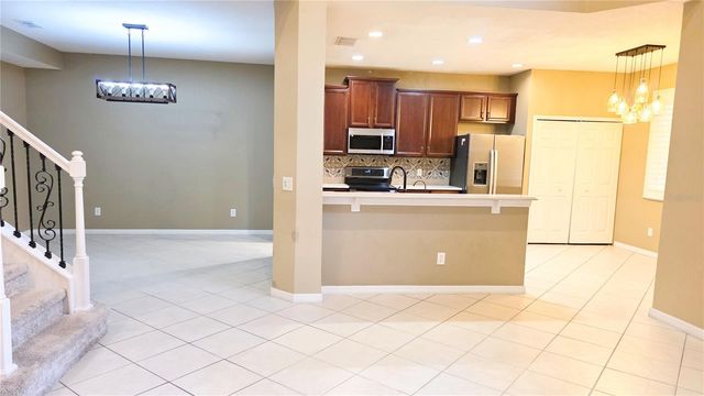1116 LIMESTONE RUN, Sanford, FL 32771