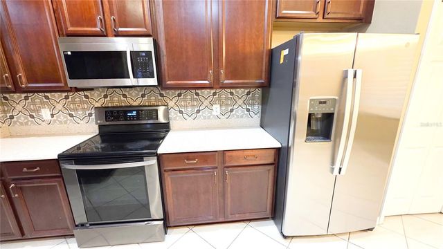 1116 LIMESTONE RUN, Sanford, FL 32771