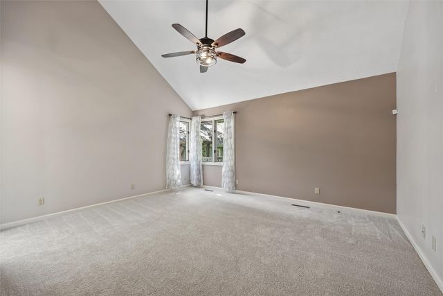 6913 NE Berwick Drive, Ankeny, IA 50021