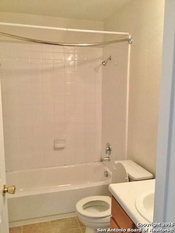 2715 Point Sur, Converse, TX 78109