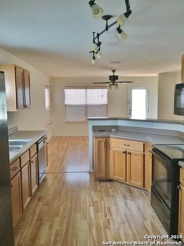 2715 Point Sur, Converse, TX 78109