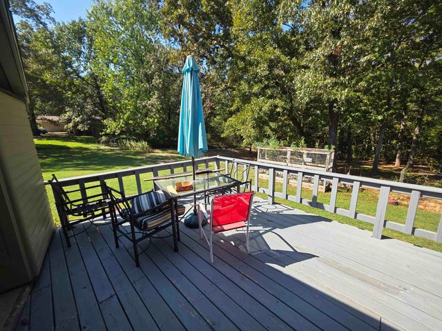 27 Opalochee Drive, Cherokee Village, AR 72529