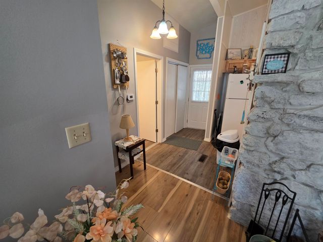 27 Opalochee Drive, Cherokee Village, AR 72529