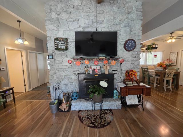 27 Opalochee Drive, Cherokee Village, AR 72529