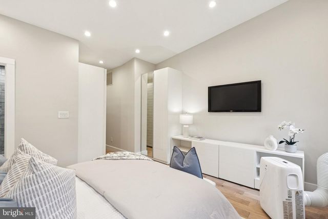 1534 N NATRONA ST, Philadelphia, PA 19121