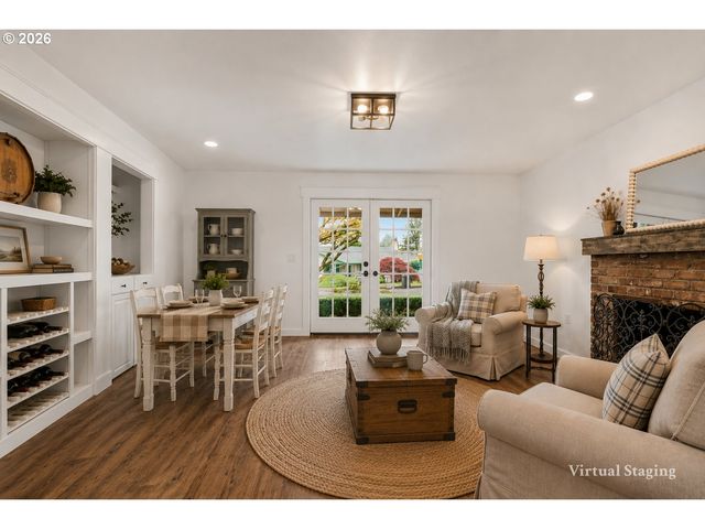 11950 Sw KING GEORGE Dr, King City, OR 97224