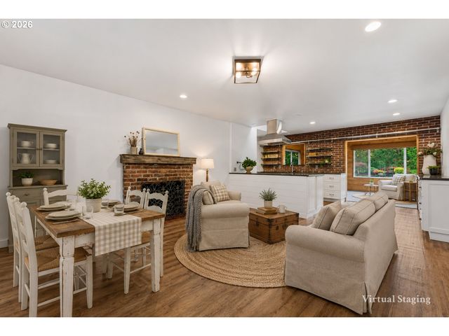 11950 Sw KING GEORGE Dr, King City, OR 97224