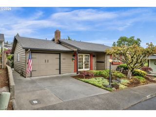 11950 Sw KING GEORGE Dr, King City, OR 97224