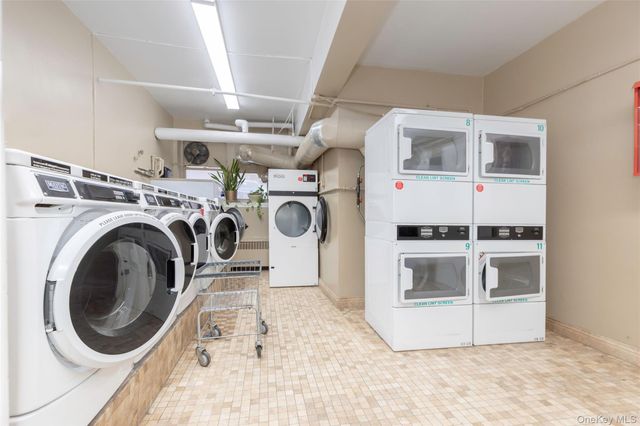 12 Westchester Avenue 4H, White Plains, NY 10601