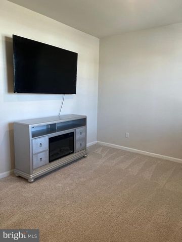 115 BELL TOWER LN, Charles Town, WV 25414