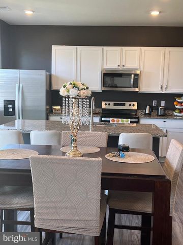 115 BELL TOWER LN, Charles Town, WV 25414