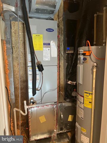 115 BELL TOWER LN, Charles Town, WV 25414