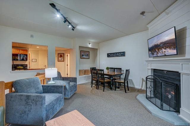 10G River Run Drive G, Bartlett, NH 03812