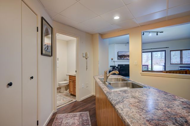 10G River Run Drive G, Bartlett, NH 03812