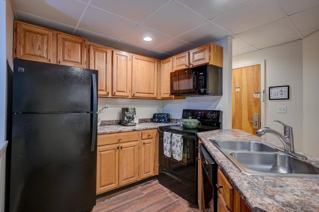 10G River Run Drive G, Bartlett, NH 03812