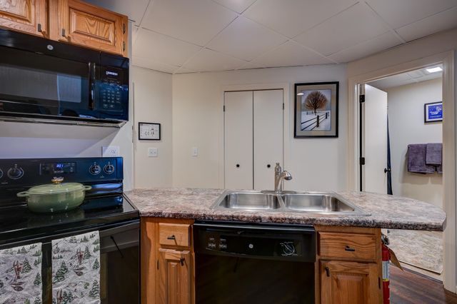 10G River Run Drive G, Bartlett, NH 03812