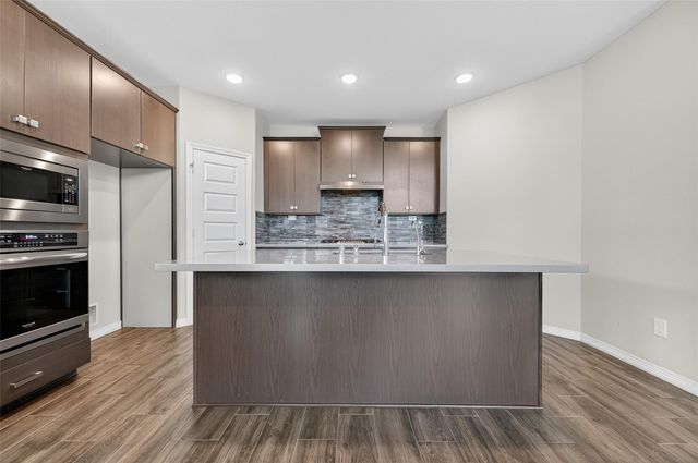 1122 Vidalia Onion Drive, Richmond, TX 77406