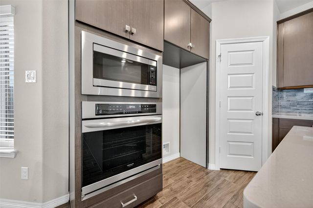 1122 Vidalia Onion Drive, Richmond, TX 77406