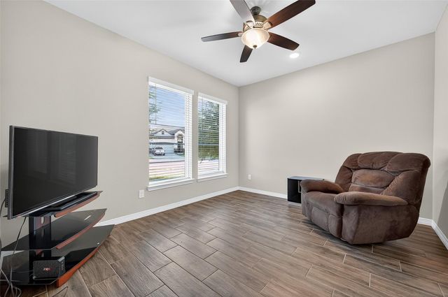 1122 Vidalia Onion Drive, Richmond, TX 77406