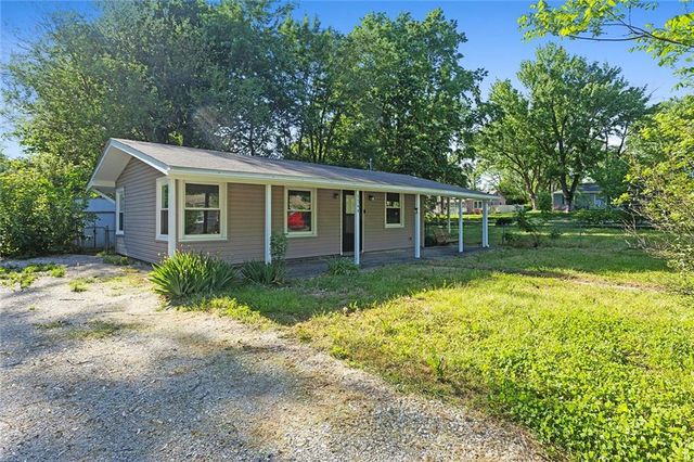 3344 N 57th Street, Kansas City, KS 66104