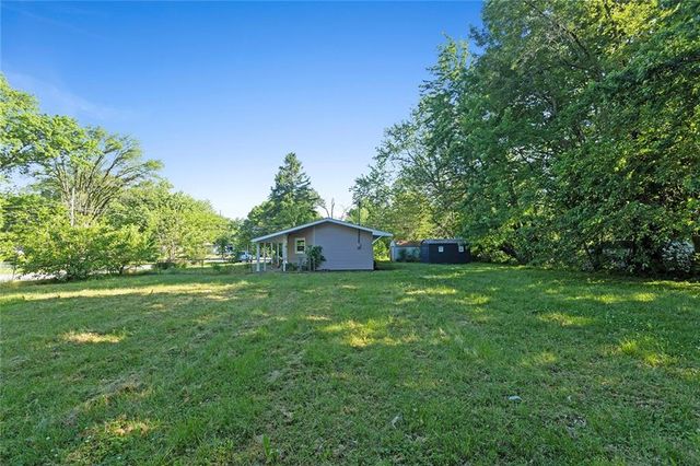 3344 N 57th Street, Kansas City, KS 66104