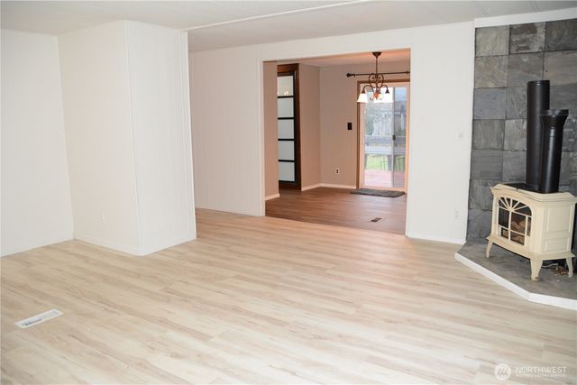 25019 64th Avenue E, Graham, WA 98338