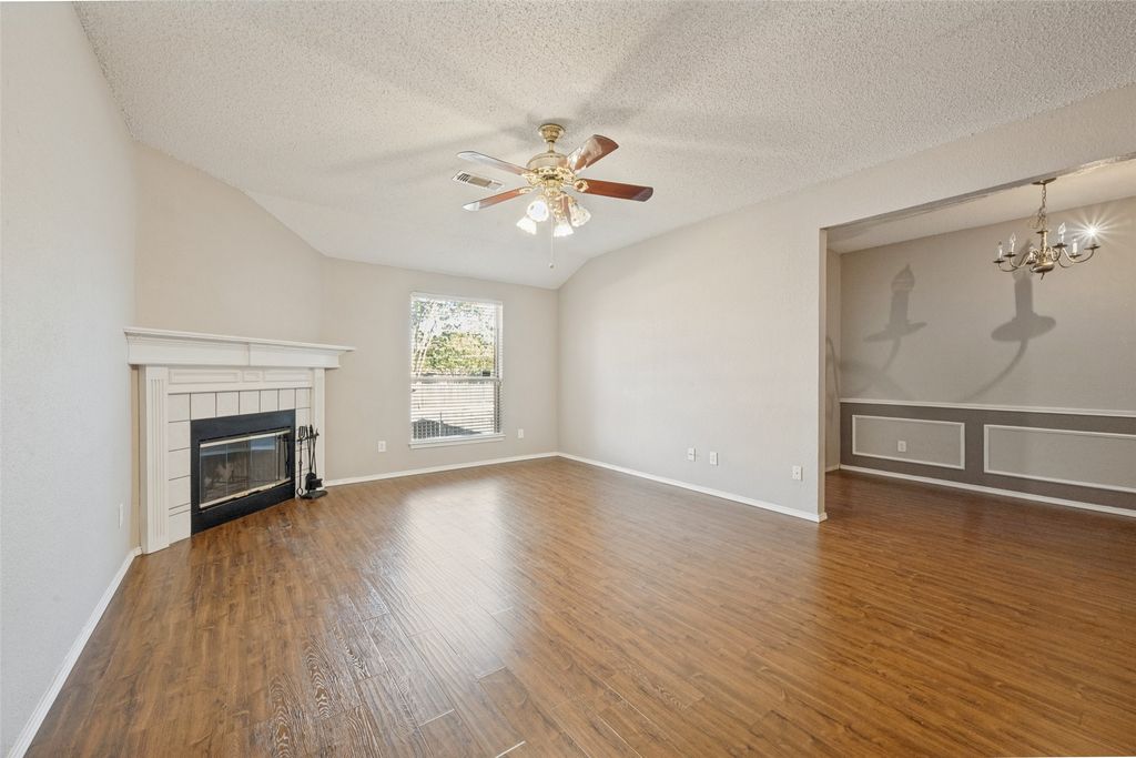 7728 Liz Lane, Watauga, TX 76148 — photo 5