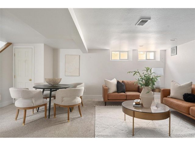 912 Pontiac St, Denver, CO 80220