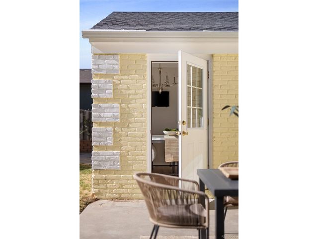 912 Pontiac St, Denver, CO 80220