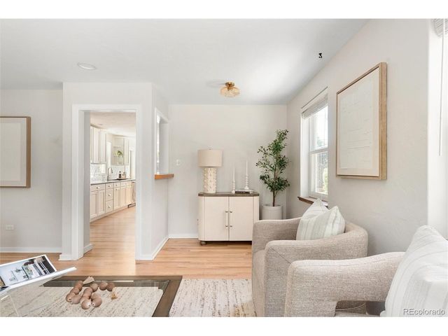 912 Pontiac St, Denver, CO 80220