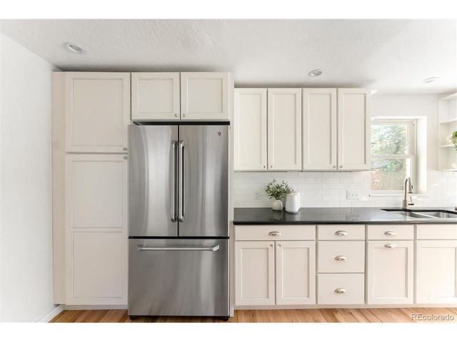 912 Pontiac St, Denver, CO 80220