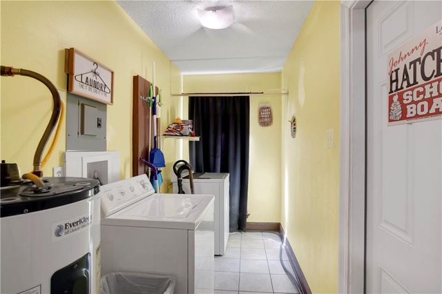 5023 Freeway Lane, Mobile, AL 36619