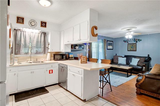 5023 Freeway Lane, Mobile, AL 36619