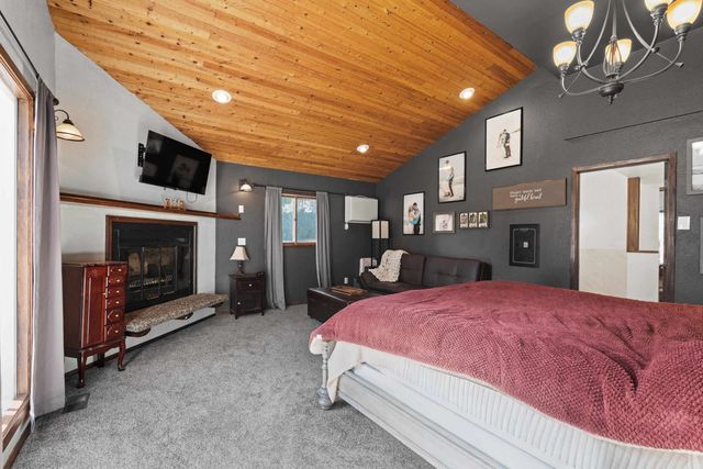 6422 E 15th Ave, Spokane Valley, WA 99212