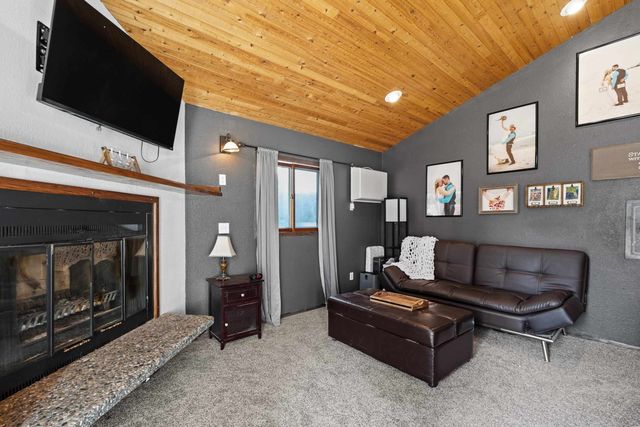 6422 E 15th Ave, Spokane Valley, WA 99212