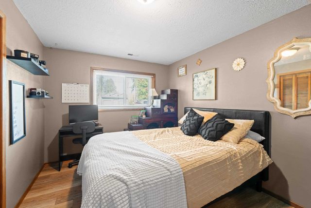 6422 E 15th Ave, Spokane Valley, WA 99212