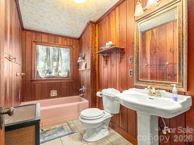 4125 State Highway 197 Highway S, Burnsville, NC 28714