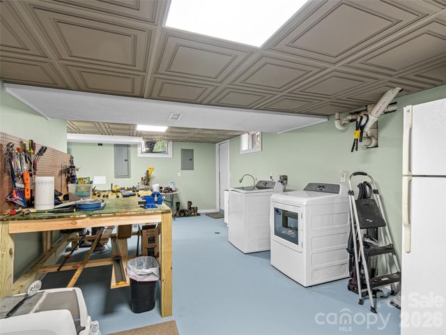 4125 State Highway 197 Highway S, Burnsville, NC 28714