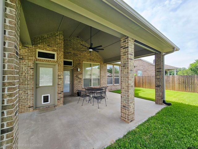 2004 Silver Cove, Whitehouse, TX 75791