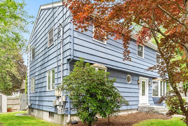 6 Hovey Ave, Natick, MA 01760