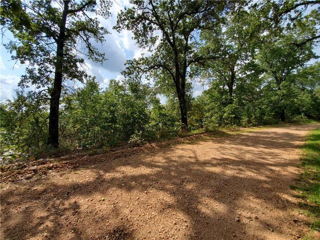 Hickory Hills Drive, Rogers, AR 72756