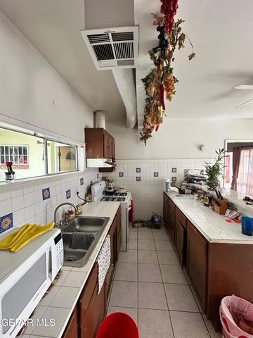 5114 BEALS Street, El Paso, TX 79924