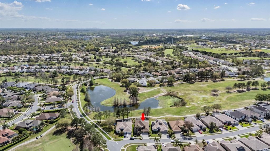 Image 5 of property listing at 23626 ABERCORN LANE, Land O Lakes, FL 34639